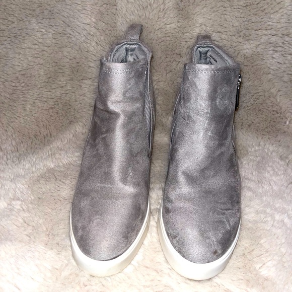 Anne Klein Carsen Wedge Bootie  - Size 6.5 - Gray - Picture 3 of 5